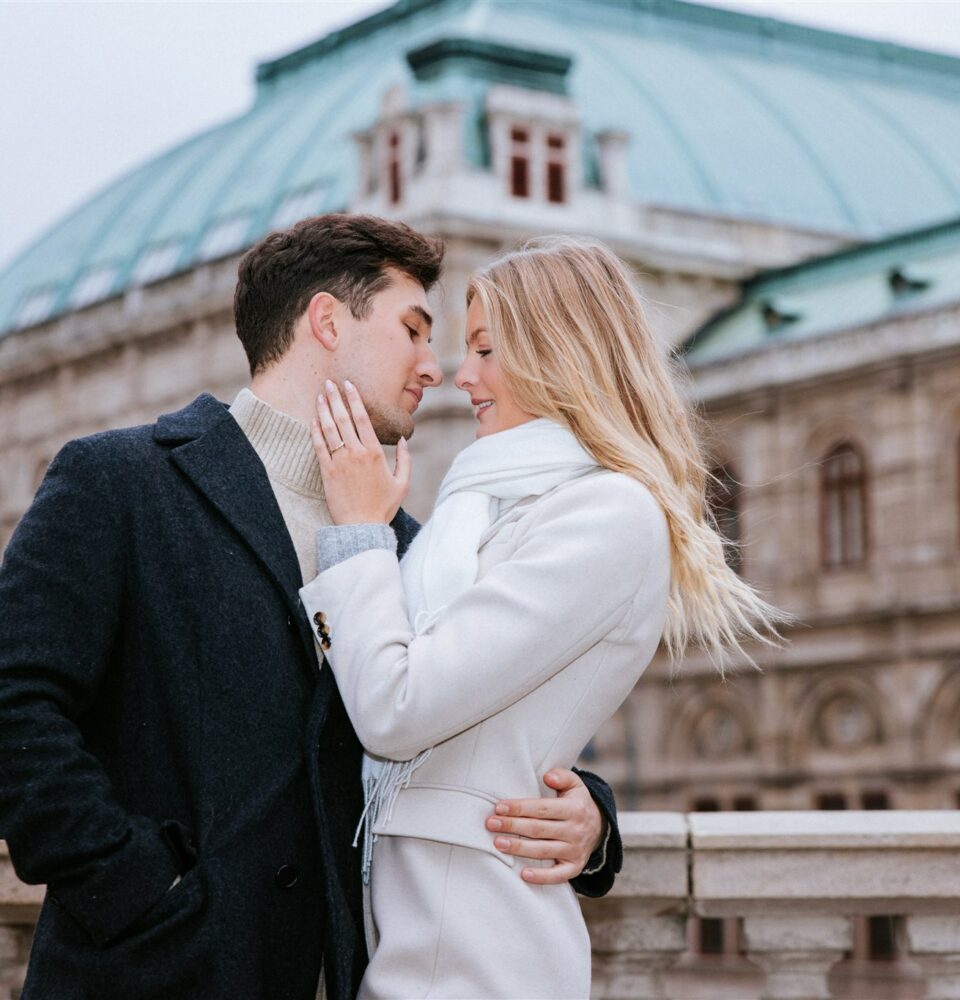 Die Liebe feiern mit Ringen von Collection Ruesch. © Jana Voglauer